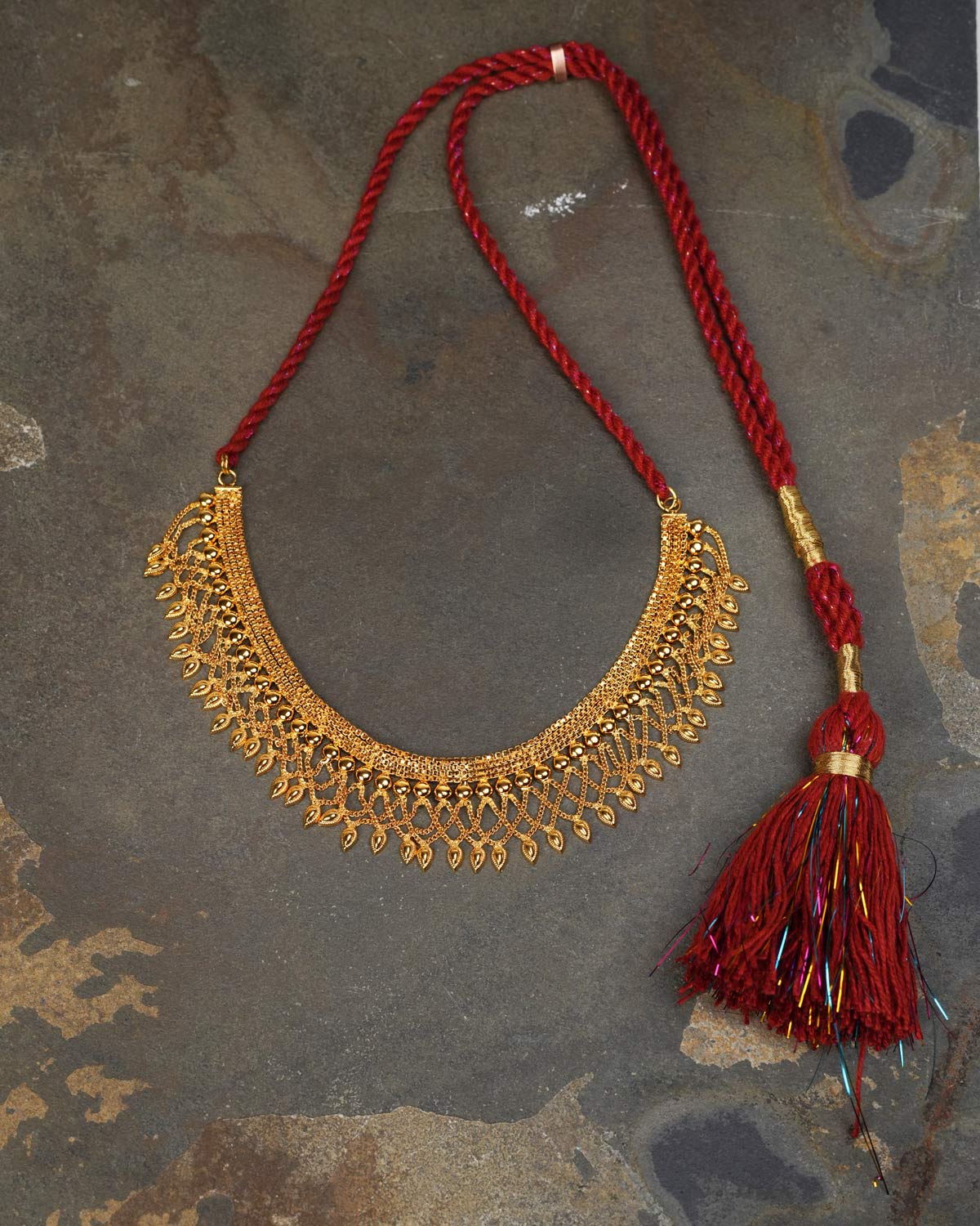 Nazneen neckpiece - Gold