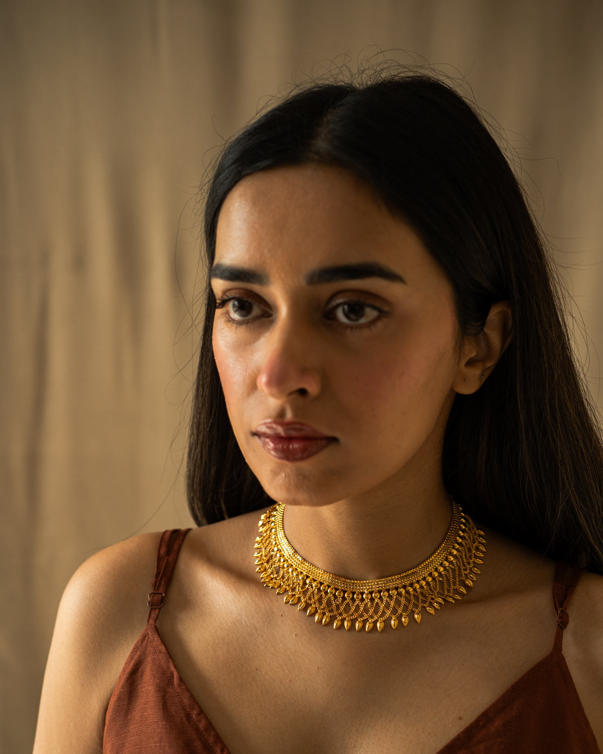 Nazneen neckpiece - Gold