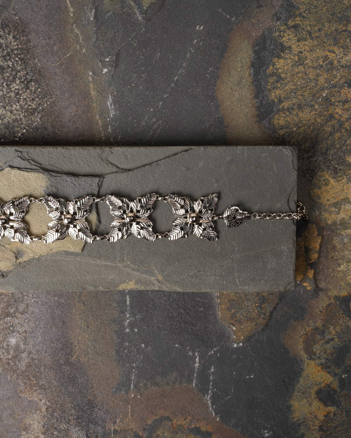 Mehnaz Choker