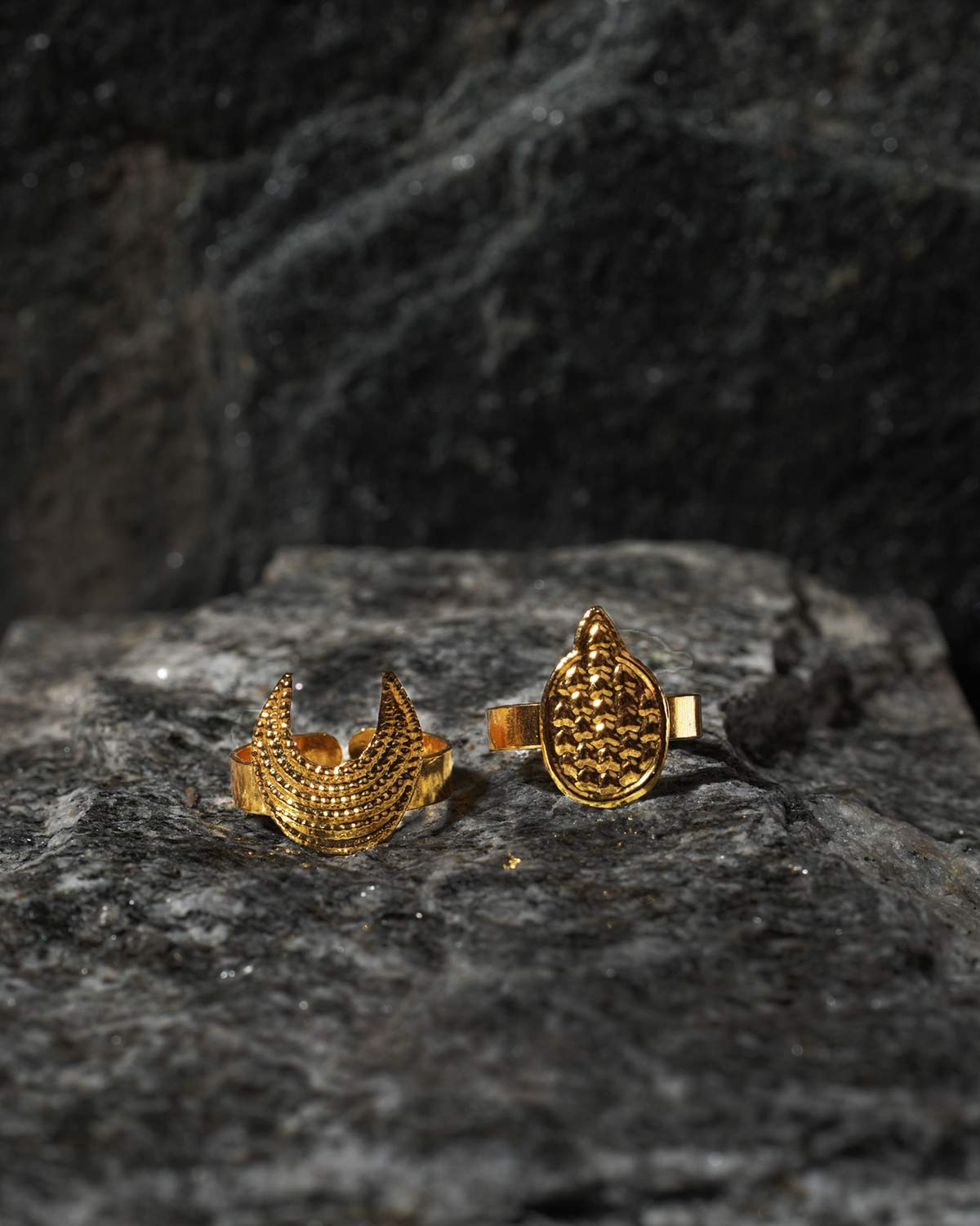 Anaar Chaand rings