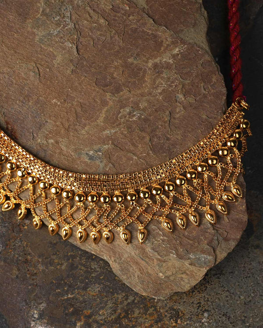 Nazneen neckpiece - Gold