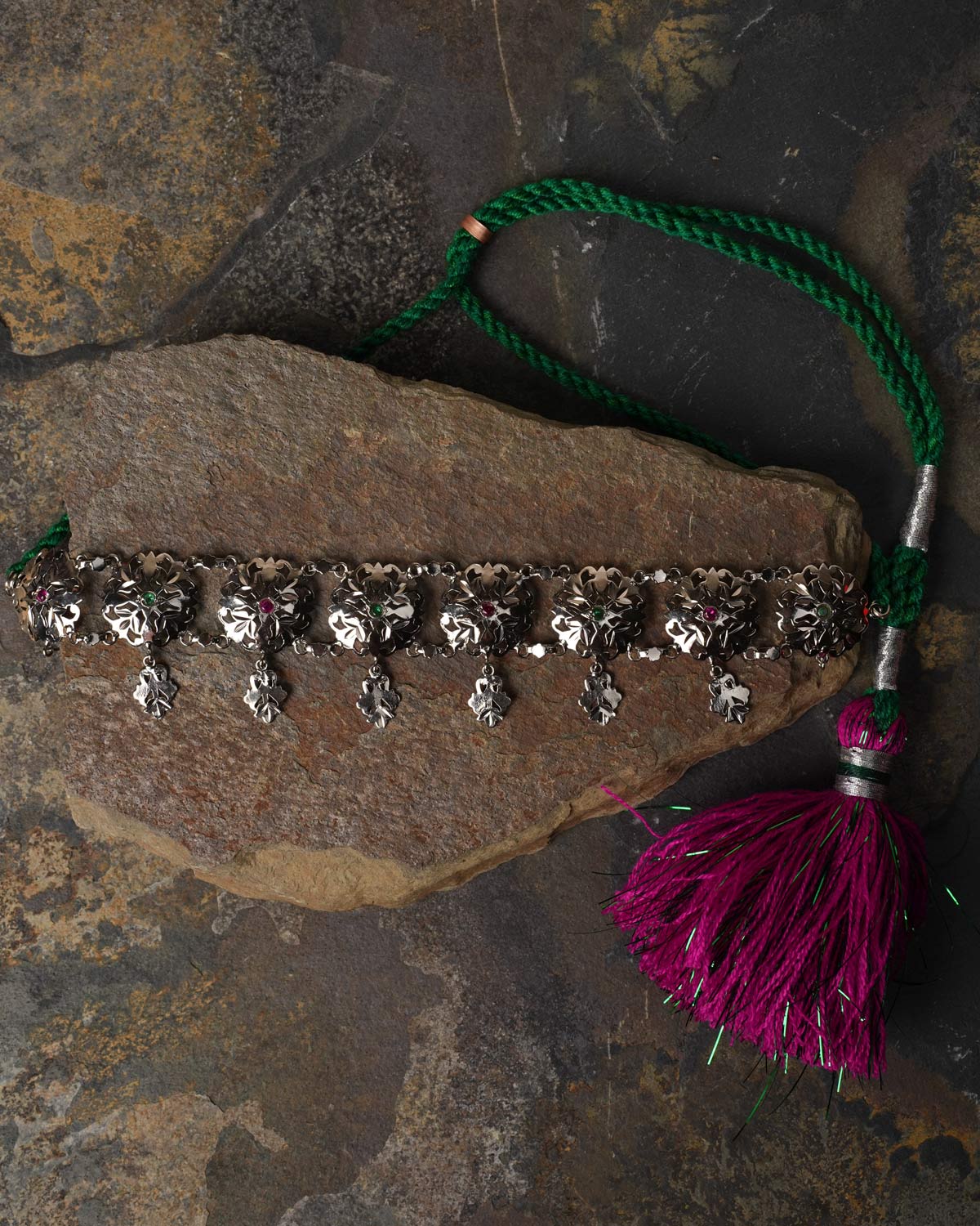 Lohari neckpiece